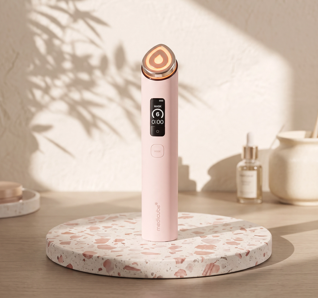 Age R Booster Pro – Glass Glow Massager